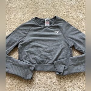 Gymshark Grey and Dark Green Crop Tops. Size: M